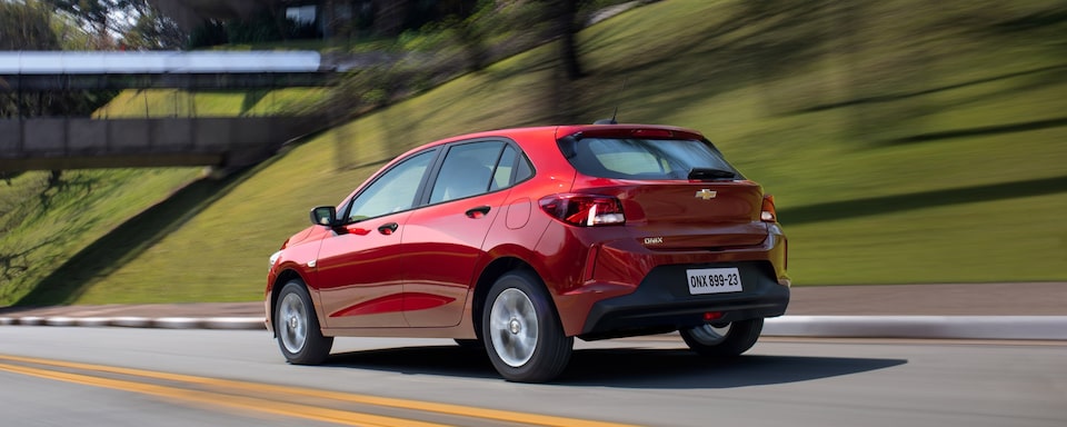 Chevrolet Onix Turbo - Desempeno de tu Hatchback